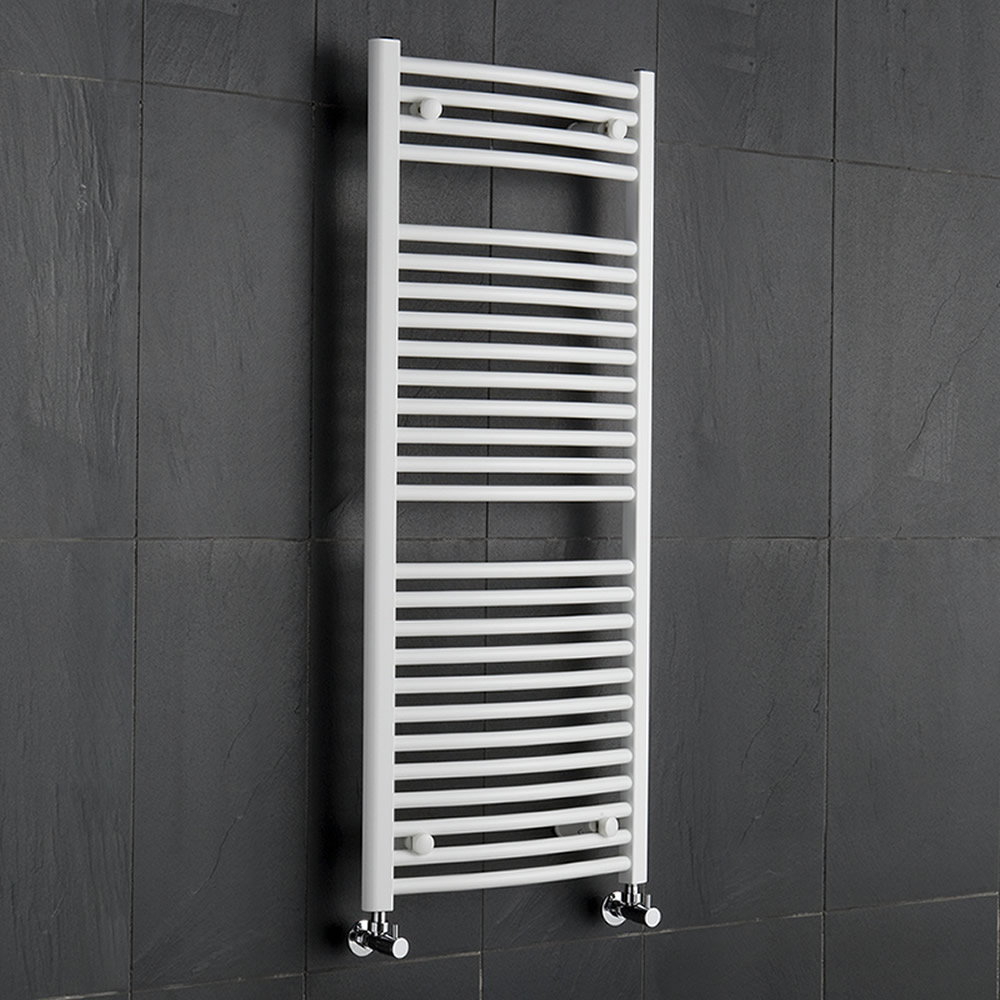 Handtuchheizkörper Gebogen Weiß 1200mm x 500mm 699W - Etna