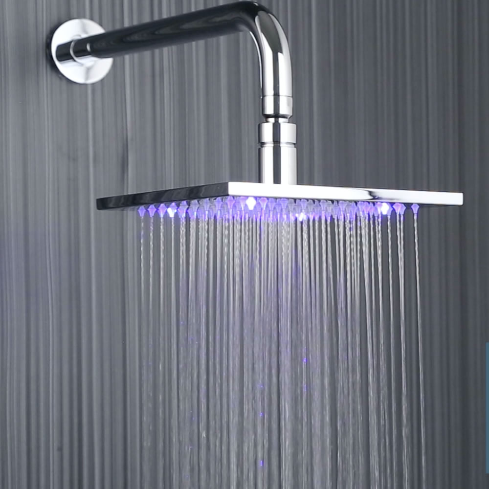 LED-Duschkopf Quadratisch 200 mm Verchromt mit Duscharm zur Wandmontage