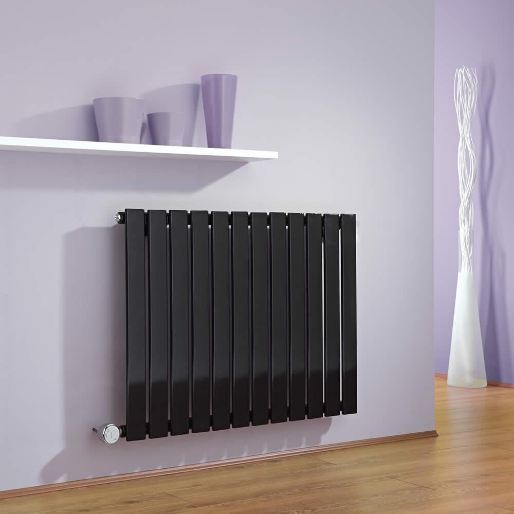 Design Heizkörper Elektrisch Horizontal Einlagig Schwarz 635mm x 840mm inkl. ein 600W Heizelement - Delta