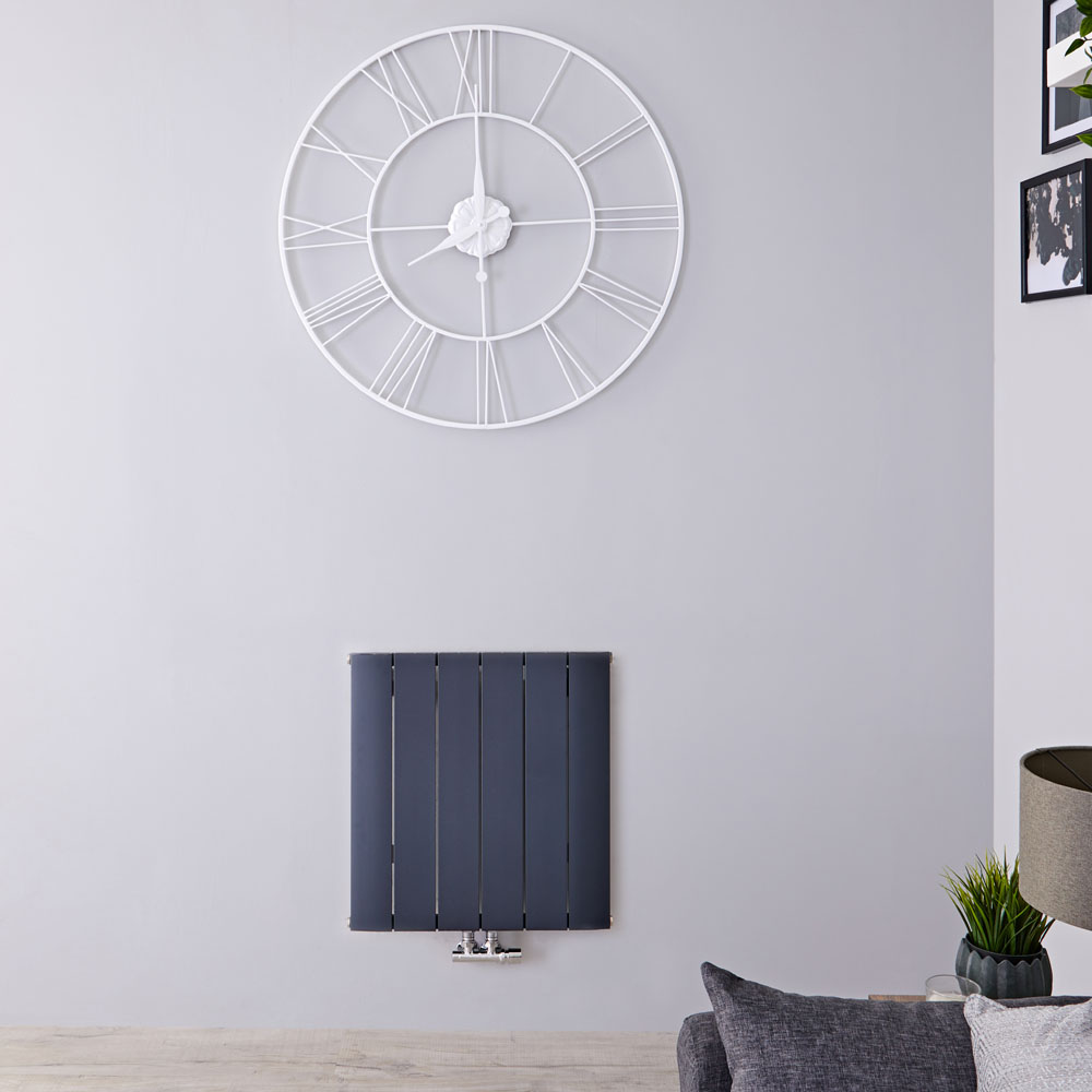 Design Heizkörper Horizontal Einlagig Mittelanschluss - Aluminium Anthrazit 600mm x 565mm 768W - Aurora