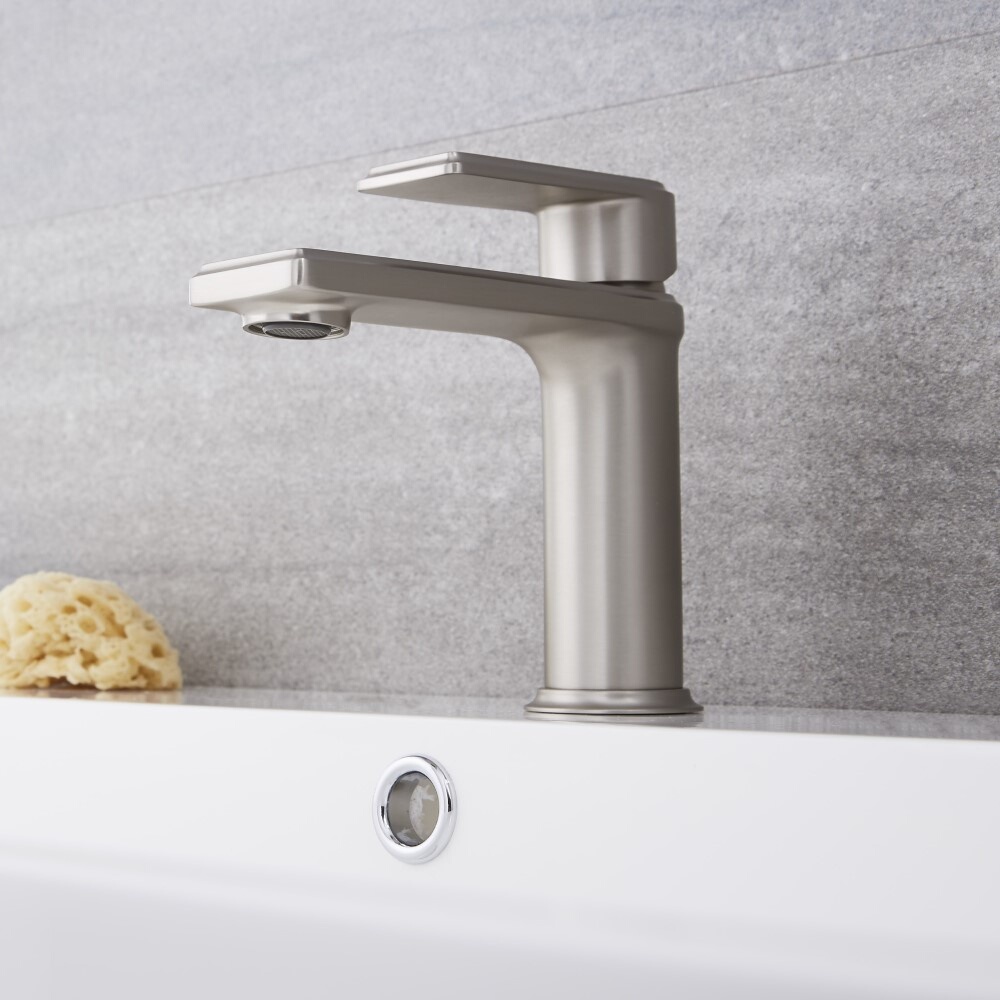 Einhebel Waschtischarmatur Modern in gebürstetem Nickel - Aldwick