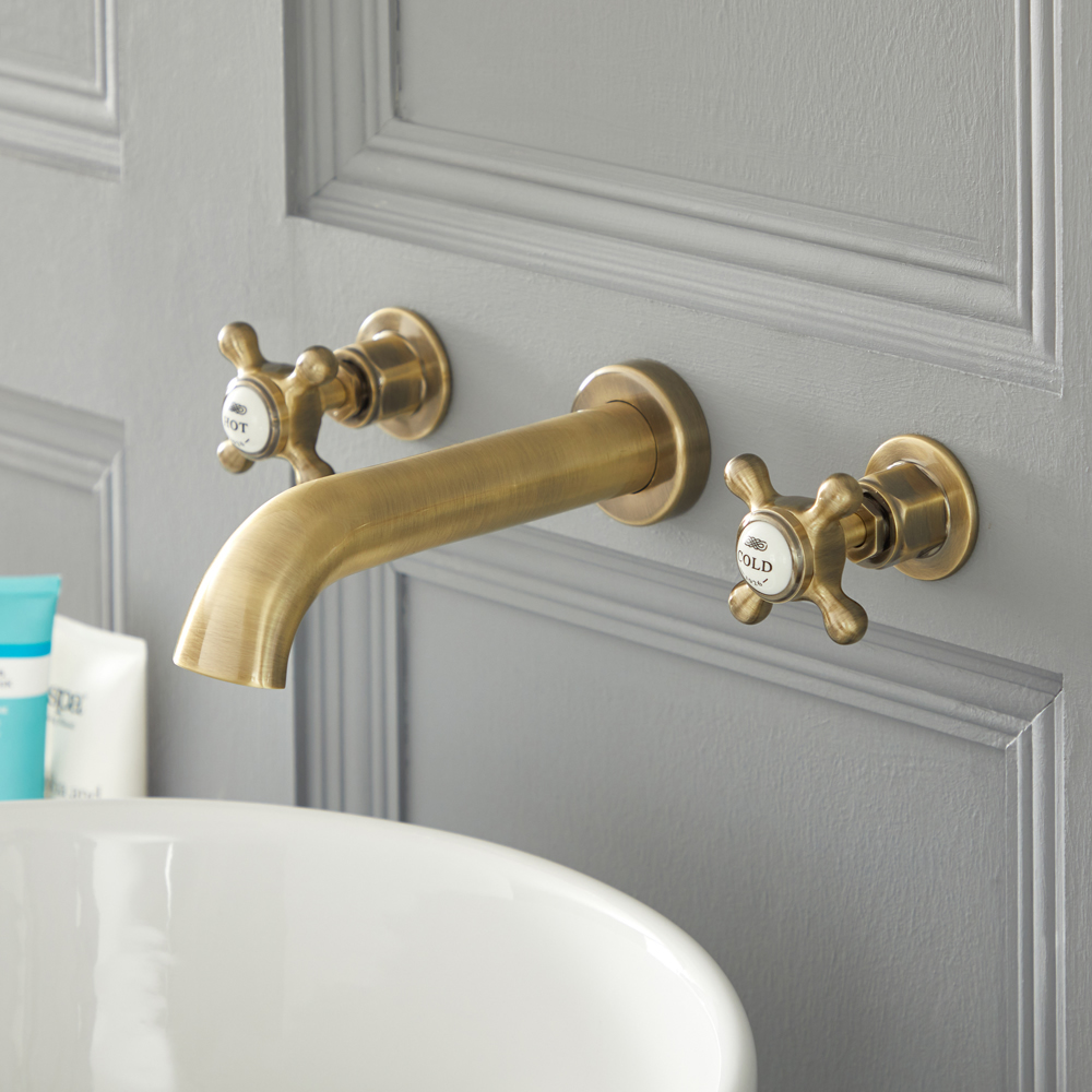 Elizabeth - Traditionelle 3-Loch Waschtisch-Wandarmatur mit Kreuzgriffen - Antikes Gold