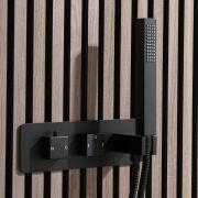 Unterputz-Thermostat für zwei Verbraucher mit Umsteller & Handbrause | Schwarz – Preto