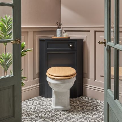 Traditionelle Spülkastenverkleidung mit Richmond-WC | Farbe der Einheit, des Sitzes und des Spülknopfs wählbar - Thornton