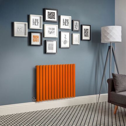 Elektrischer Design Heizkörper (einlagig), horizontal, H 635mm - Orange (Sunset Orange) - Breite, Thermostat und Kabelabdeckung wählbar - Revive