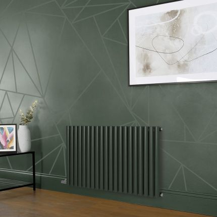 Hudson Reed x ECOSO Aruba Elektro-Designheizkörper, horizontal, Grün (Evergreen), 635mm hoch – verschiedene Größen, Thermostate und Kabelabdeckung wählbar