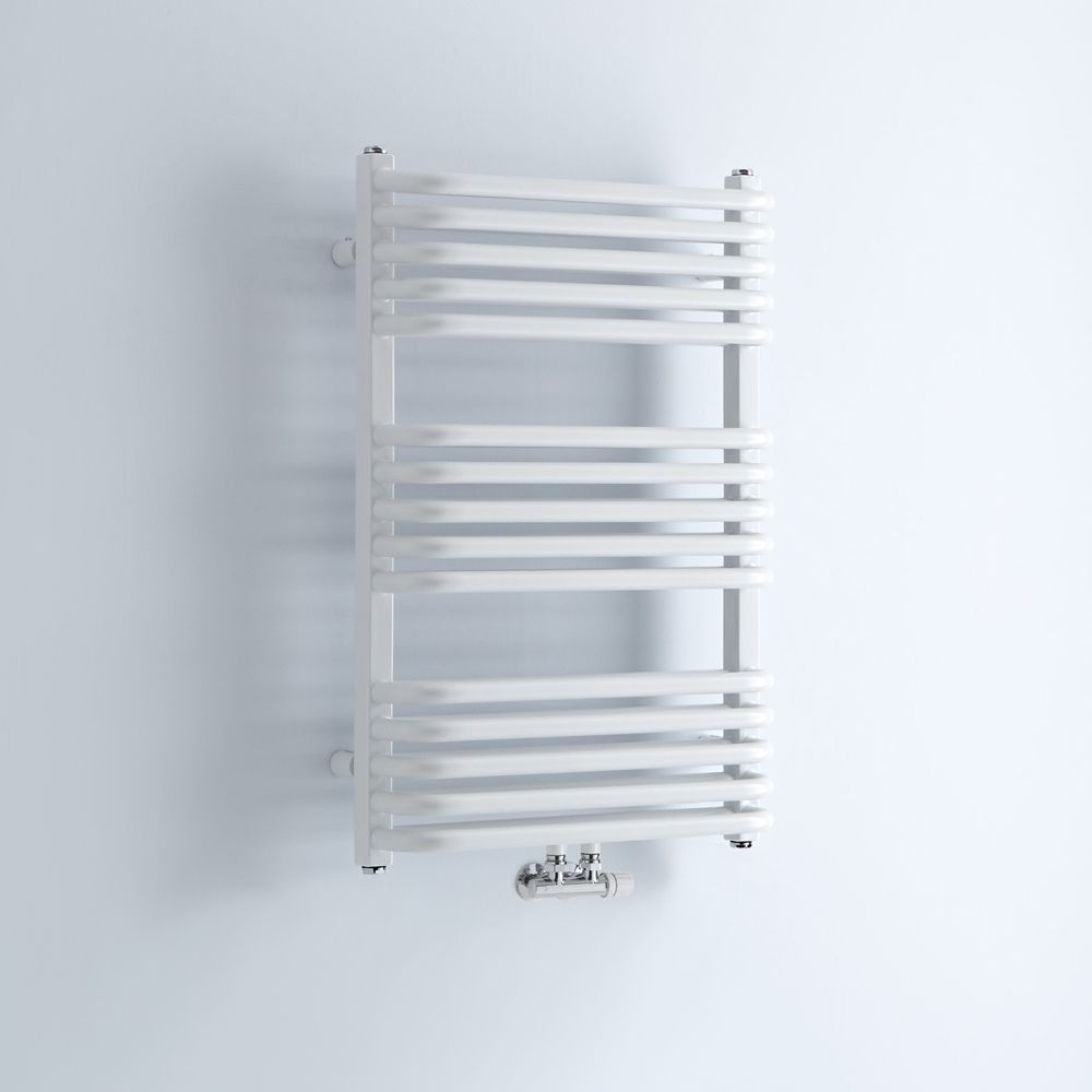 Design Badheizkörper mit Mittelanschluss, Weiß 736mm x 500mm 739W – Arch
