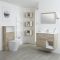 Modernes Badezimmerset – 800mm Waschtischunterschrank, WC mit Spülkastenverkleidung, Regalboxen & Spiegel - Helle Eiche - Hoxton