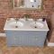 Traditioneller Waschtischunterschrank mit Doppelwaschbecken, 1200mm – Hellgrau – Farbe der Griffe wählbar – Thornton