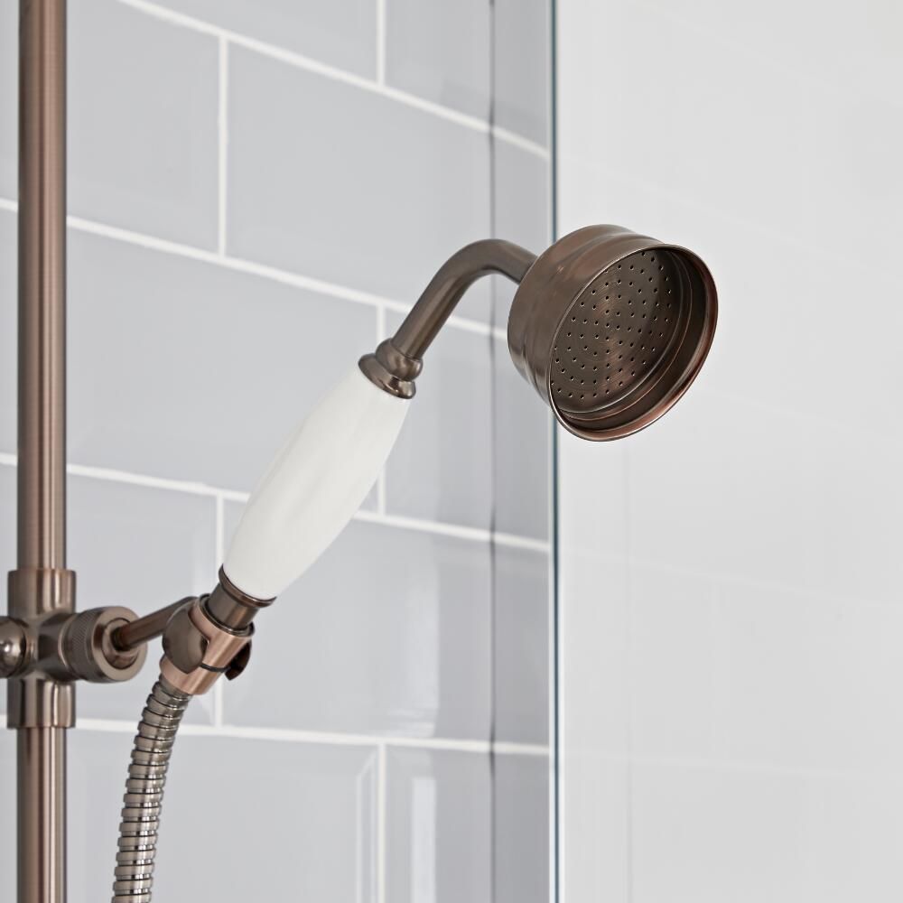 Retro-Handbrause mit Keramikgriff, Messing - geölte Bronze/Weiß - Elizabeth
