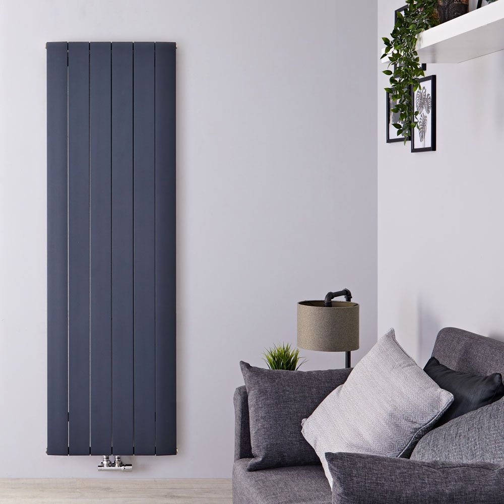 Design Heizkörper Vertikal Einlagig Mittelanschluss - Aluminium Anthrazit 1800mm x 565mm 1610W - Aurora