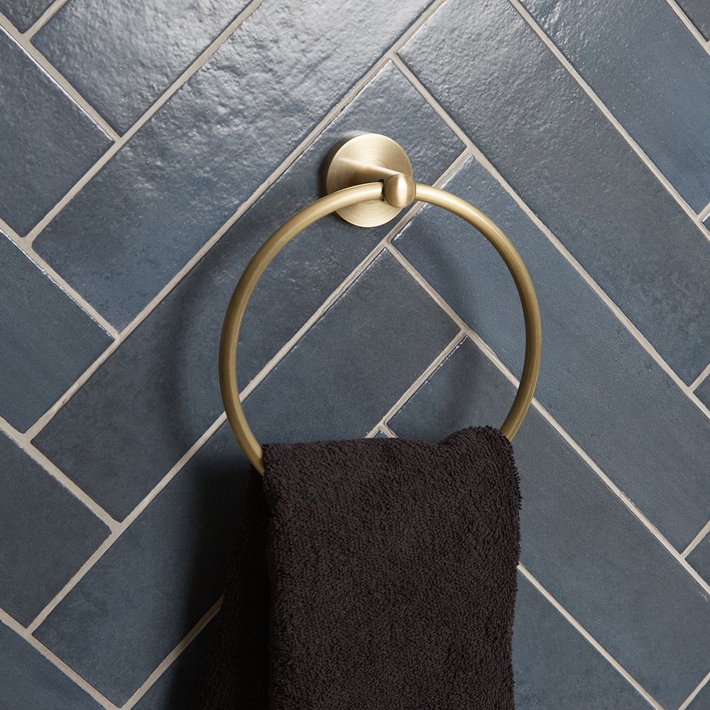 Handtuchring – Antikes Messing - Alama