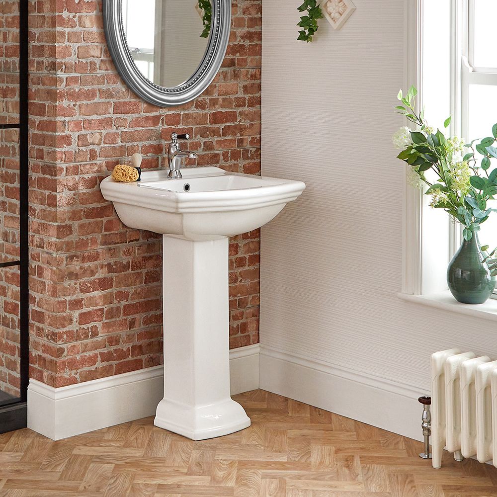1-Loch Stand-Waschbecken mit Säule 605mm x 470mm - Chester