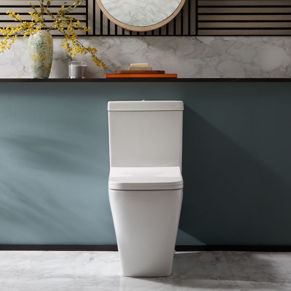 Stand WC mit aufgesetztem Spülkasten inkl. Sitz mit Absenkautomatik - Milton