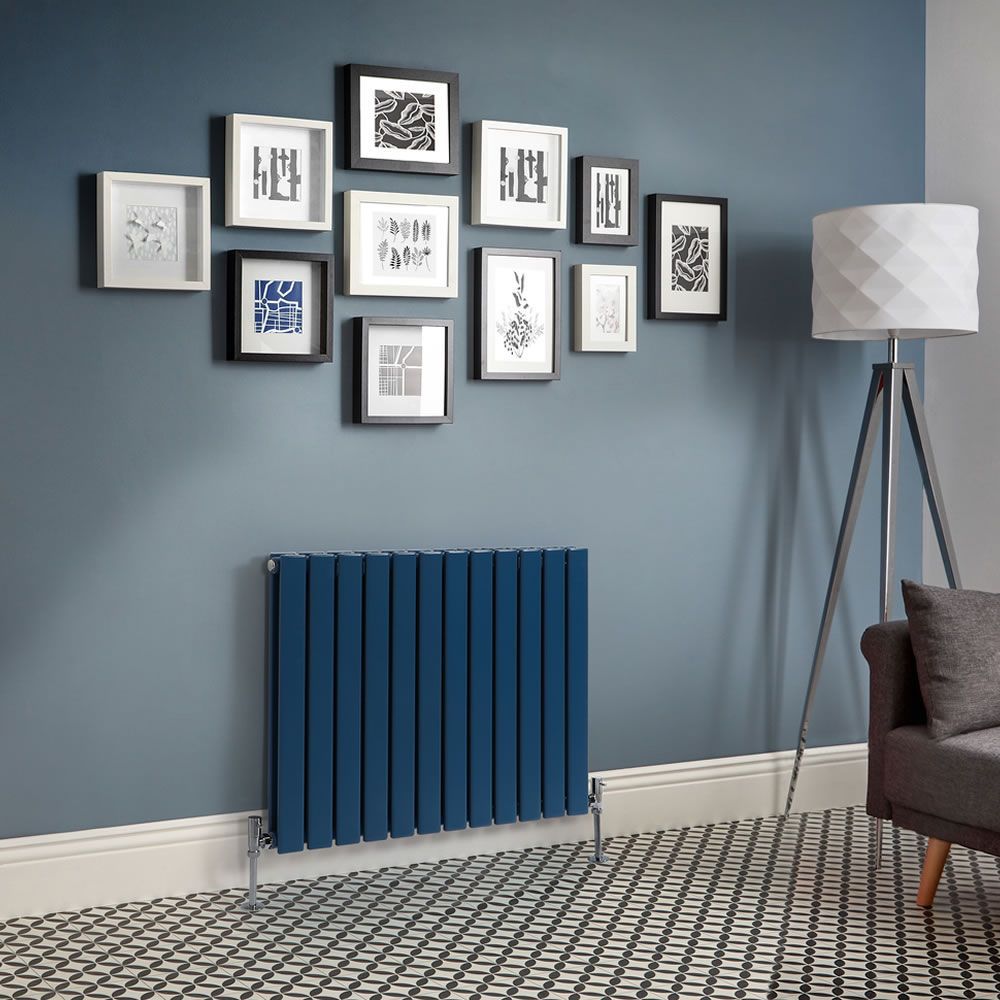 Design Heizkörper, H 635mm, horizontal - Breite wählbar - Dunkelblau - Delta