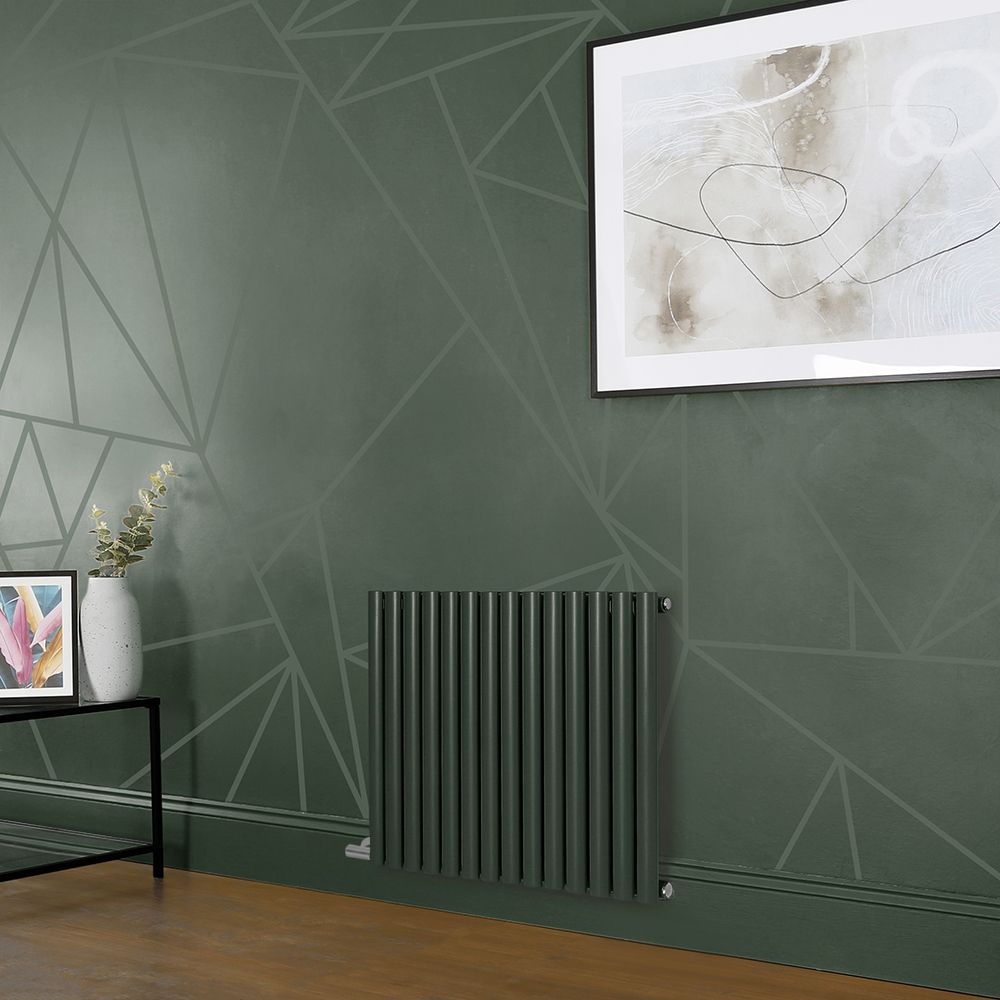 Elektrischer Design Heizkörper (einlagig), horizontal, H 635mm - Grün (Evergreen) - Breite, Thermostat und Kabelabdeckung wählbar - Revive