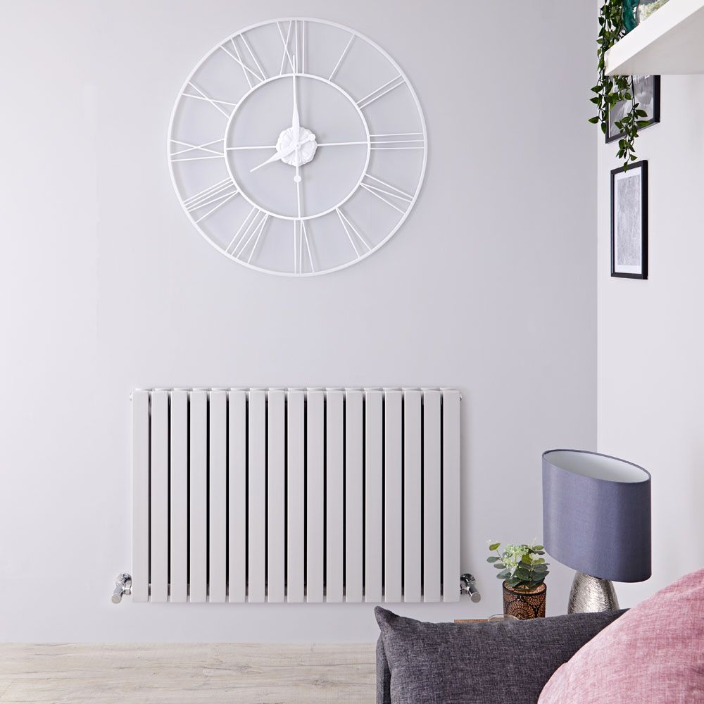 Design Heizkörper Horizontal Hellgrau 635mm x 1000mm 1587W (doppellagig) - Sloane