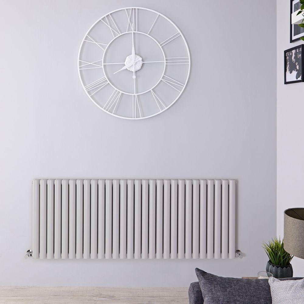 Design Heizkörper Horizontal Hellgrau 635mm x 1652mm 2609W (doppellagig) - Revive