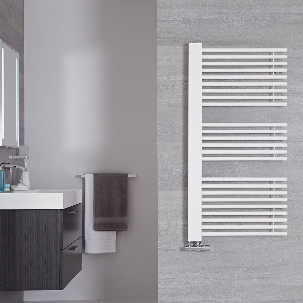 Handtuchheizkörper Mittelanschluss versetzt Mineral Weiß 667W 1190mm x 600mm - Bosa
