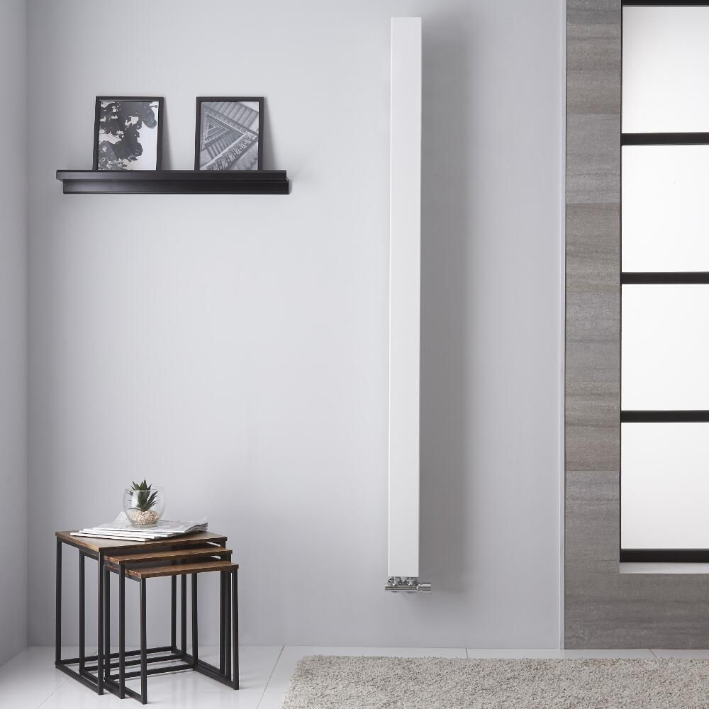 Design Heizkörper mit Mittelanschluss, vertikal – Mineralweiss – 1800mm x 100mm, 459W – Uno