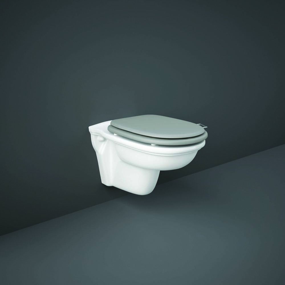 Traditionelles Hänge-WC, mit oder ohne Spülrand – Sitzfarbe und Betätigungsplatte wählbar – inkl. Spülkasten mit Metallgestell – RAK Washington x Hudson Reed