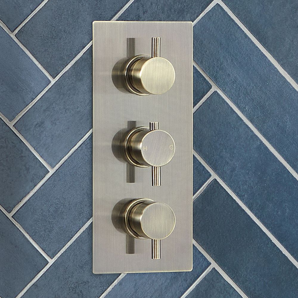Unterputz-Thermostat für 3 Verbraucher, mit Umsteller – Antikes Messing – Alama