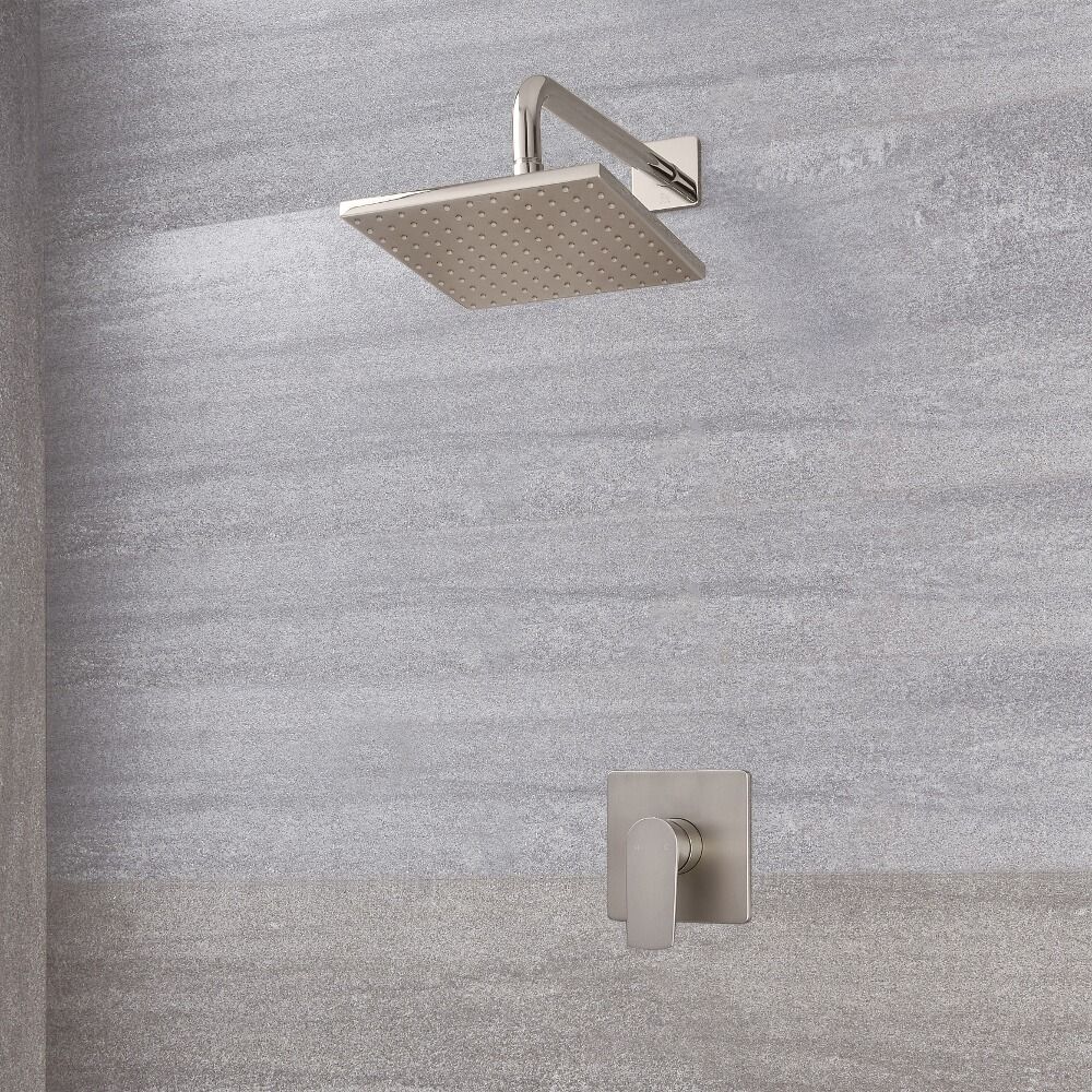 Harting Einhebel-Duscharmatur mit 200mm quadratischem Kopf - Gebürstetes Nickel