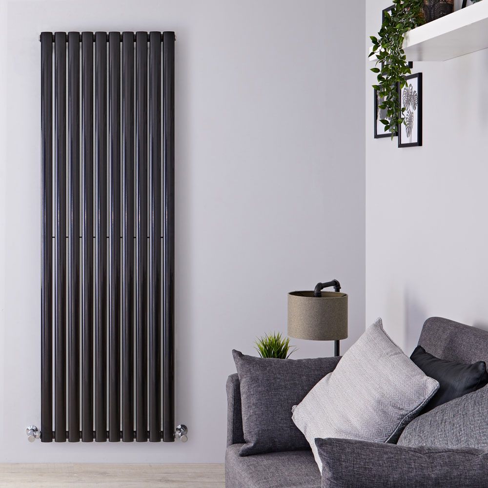 Design Heizkörper Vertikal Schwarz 1780mm x 590mm 1487W (einlagig) - Revive