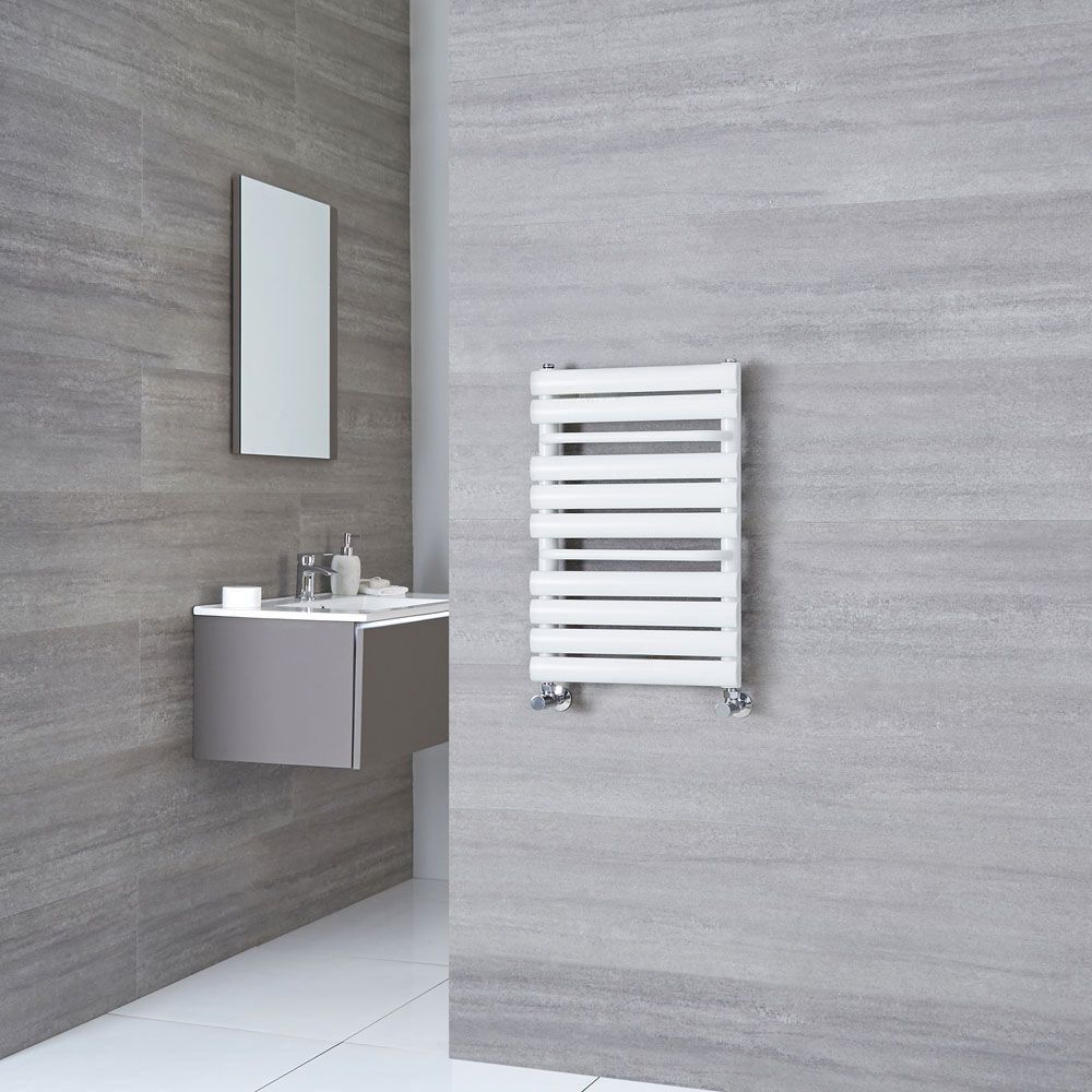 Handtuchheizkörper, flach - 650mm x 445mm, 456W - Weiß - Select