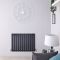 Design Heizkörper Horizontal (Einlagig) 635mm x 840mm | Anthrazit - Delta