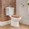 Traditionelle Toilette mit Standwaschbecken - Regent