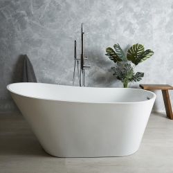Freistehende Badewanne (oval) mit einer erhöhten Rückenschrägen, Größe & Farbe des Überlaufs wählbar – Otterton
