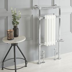 Retro-Badheizkörper, Mischbetrieb - 930mm x 450mm, WLAN-Thermostat und Kabelabdeckung wählbar – Chrom/Weiß – Elizabeth