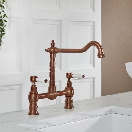 Hudson Reed Elizabeth - Traditionelle Küchen-Brückenarmatur (gerade) - inkl. schwenkbarem Hahn (gerade) - Farbe wählbar