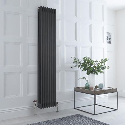 Traditioneller Gliederheizkörper (4-lagig), vertikal – 1800mm x 380mm, 2126W – Anthrazit – Regent
