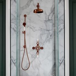 Retro Aufputz-Duschsystem mit Thermostat - Wand-Duschkopf und Brausestangenset - satiniertes Kupfer – Elizabeth