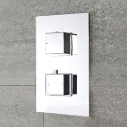 1-Weg Unterputzarmatur Eckig inkl. quadratischer Handbrause & Duschschlauch - Kubix