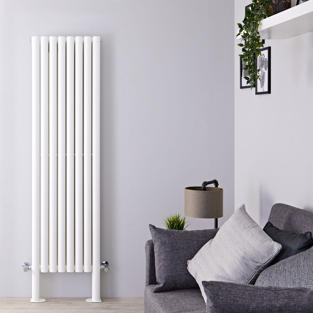 Design Heizkörper Vertikal Doppellagig mit Füßen Weiß 1800mm x 472mm 1638W - Revive Plus