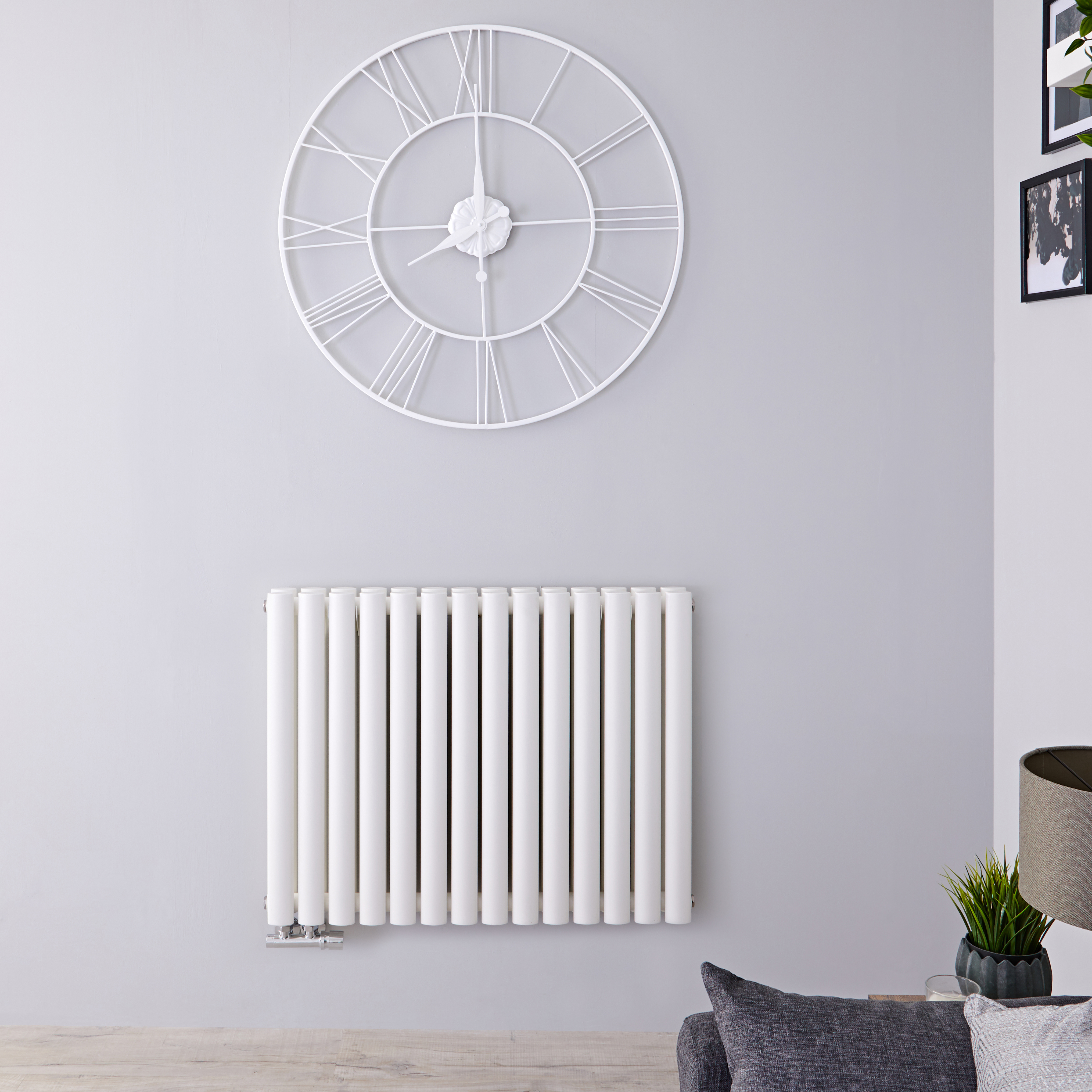 Design Heizkörper Horizontal Doppellagig Mittelanschluss Weiß 635mm x 834mm 1461W - Revive Caldae